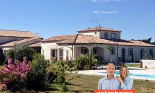 Maison 9 Pièces 355 m² à vendre à Aigues-Mortes (30220)