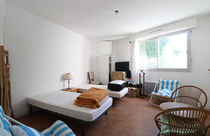 ROYAN - QUARTIER DU PARC - 200 M PLAGE - T3 AVEC JARDIN ET PARKING - GARAGE en option — photo 4