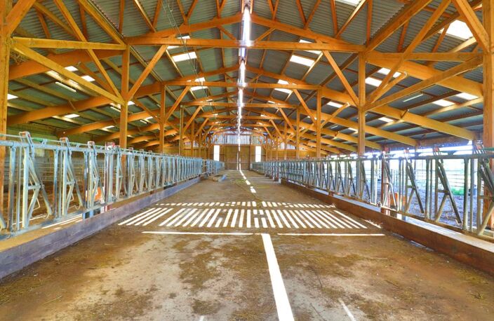 EXCLUSIF Propriete agricole avec 7 hectares possible 70 hectares en location — photo 2