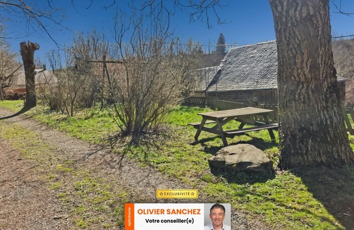 Maison de caractère avec 2 gîtes - SAINT BONNET PRES ORCIVAL (63) — photo 5