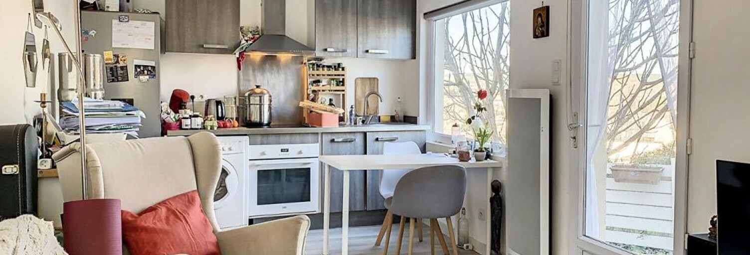 Appartement 1 Pièce 33 m² à louer à Venelles (13770)