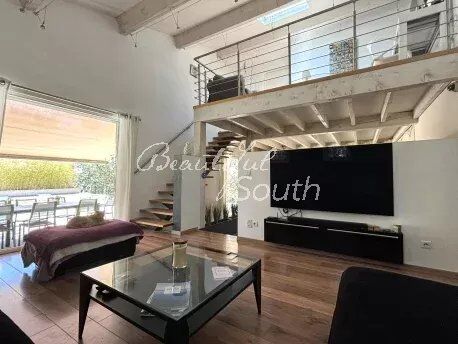 Villa / Maison  T7 à vendre Canohès 66680