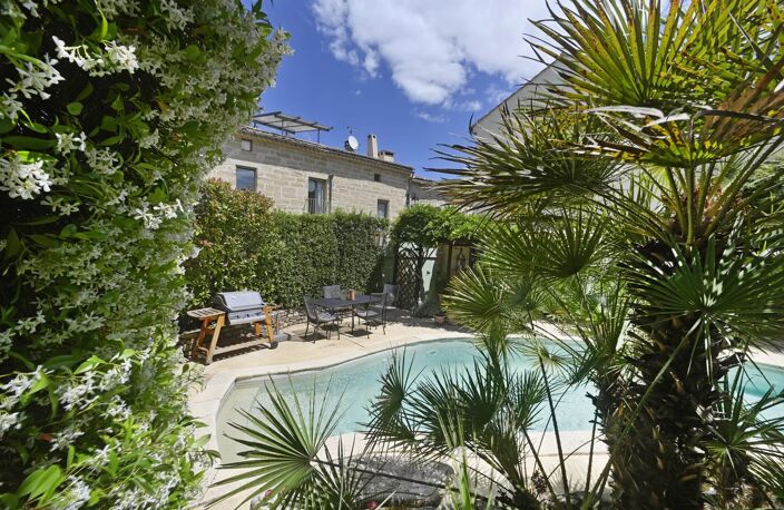 Authentique maison de village en pierre avec jardin et piscine, — photo 3