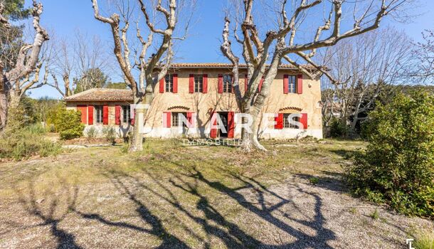 Villa / Maison 9 pièces  à vendre Ventabren 13122