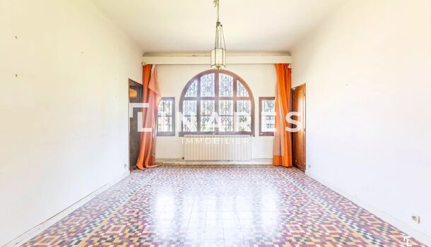 Villa / Maison 9 pièces  à vendre Ventabren 13122