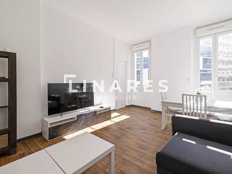 LE COSY - Appartement T2 de 42 m2 - Débarras - 13008 LE ROUET — photo 1