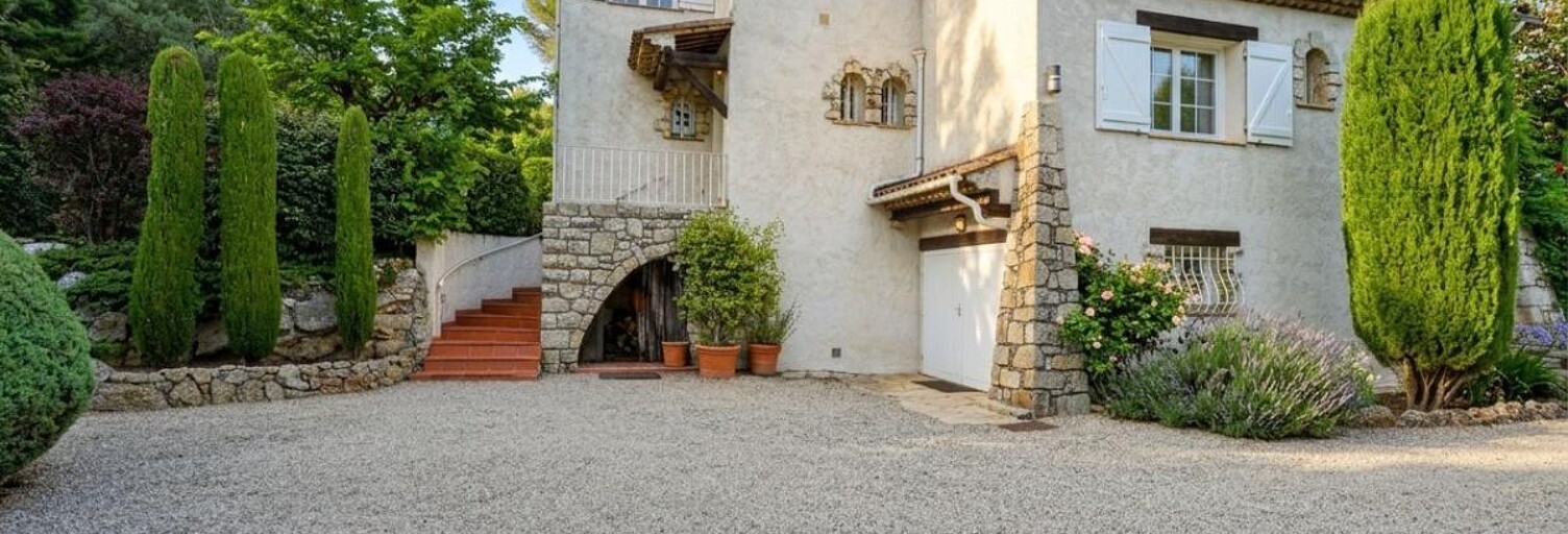 Maison 4 Pièces 147 m² à vendre à Mouans-Sartoux (06370)