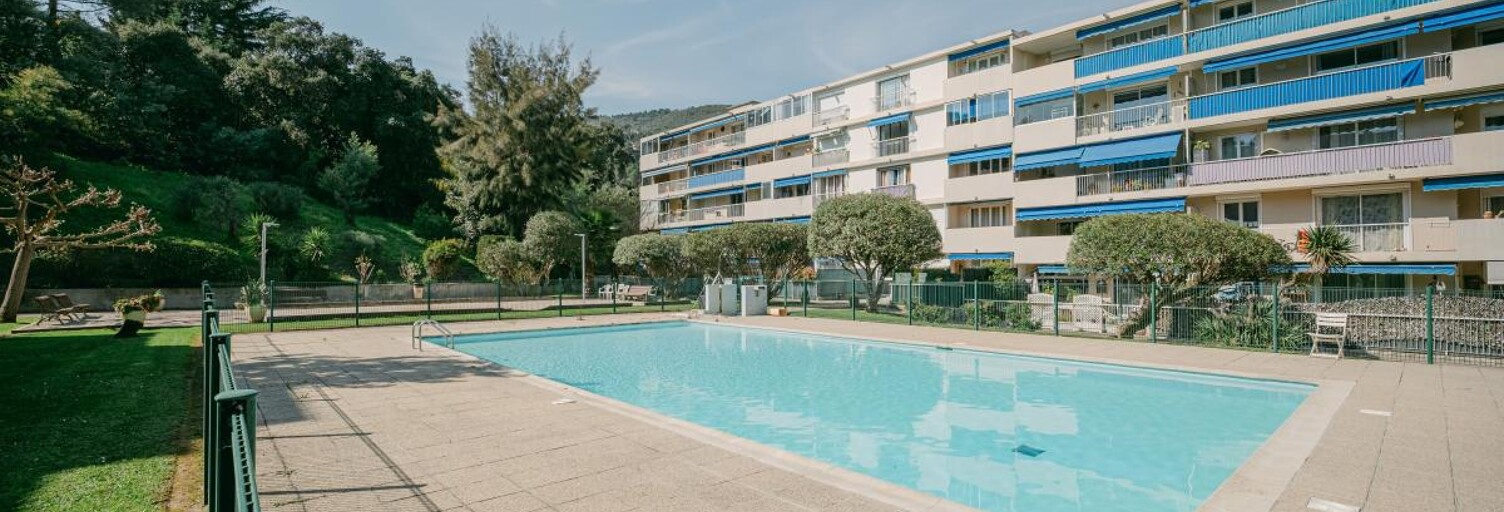 Appartement 1 Pièce 28 m² à louer à Mandelieu-la-Napoule (06210)