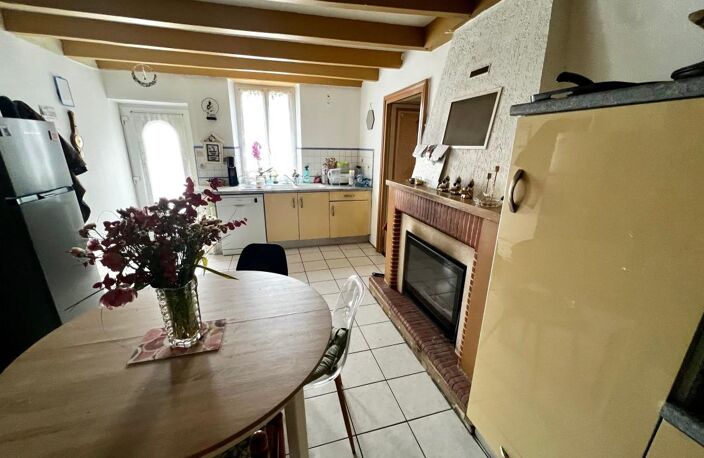 Maison À Vendre EPARGNES 4 pièces — photo 5