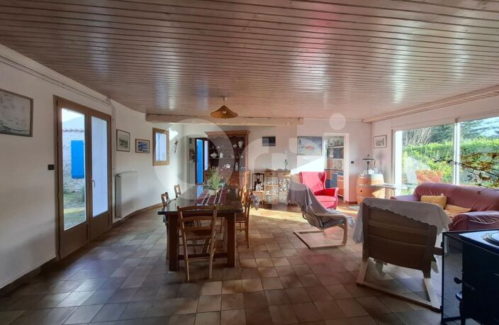 Meursac - Maison ancienne 290m² habitables — photo 3