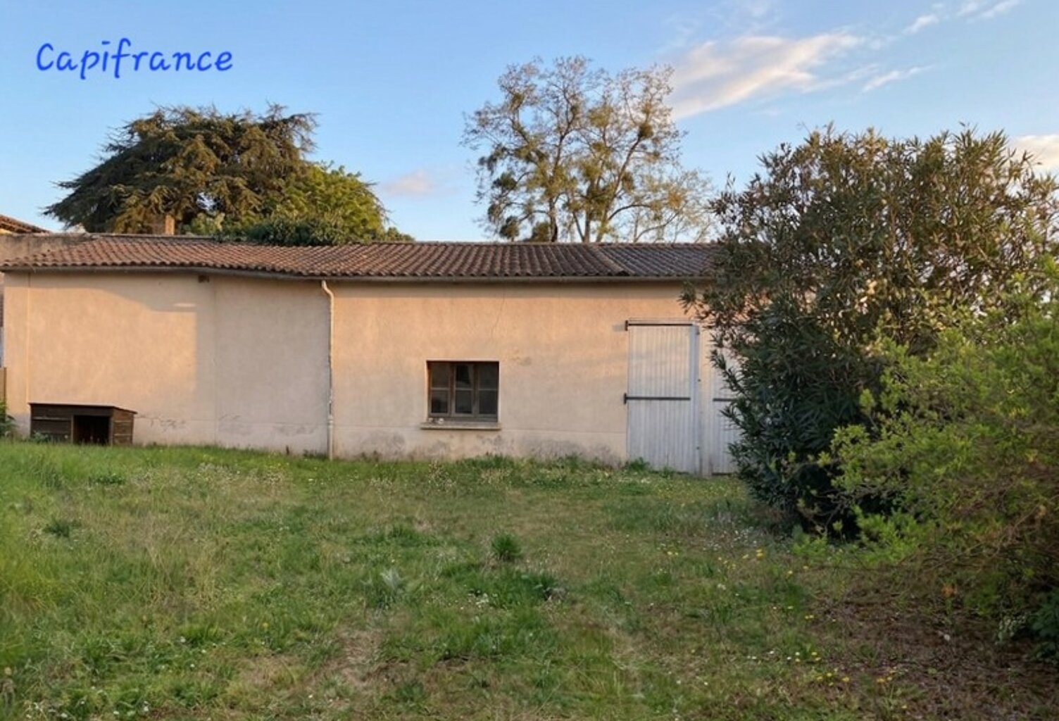 Ancien chai 2 pièces à rénover : un vrai coup de cœur au calme, avec jardin — photo 1