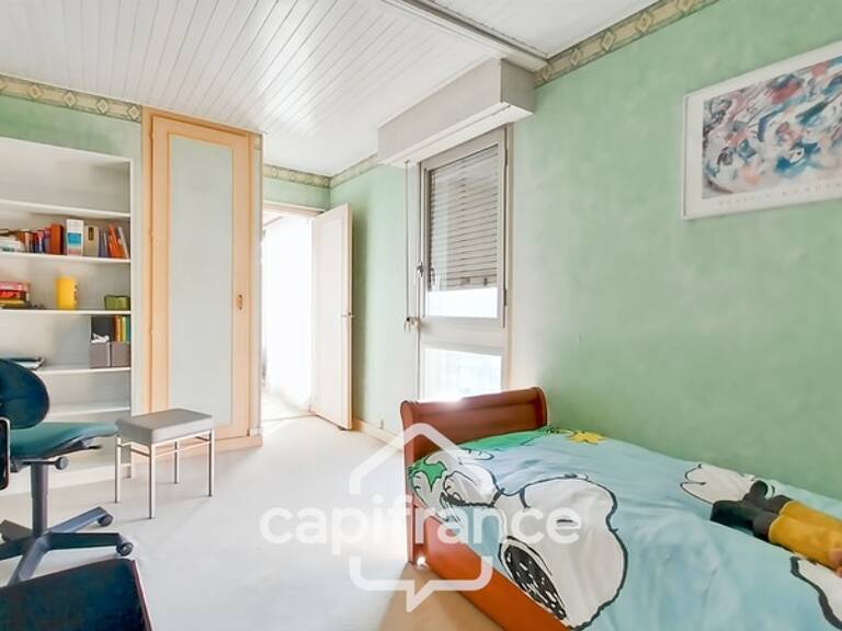 Limeil-Brévannes-A vendre appartement familial-120m2-4 chambres-3ème et dernier étage-Triple exposition-Parking-cave — photo 1