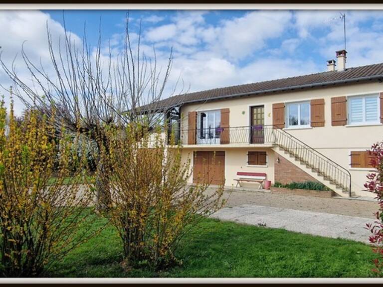 Maison à vendre 5 pièces SENNECE LES MACON (71)terrain clos 1600 m² piscine — photo 1