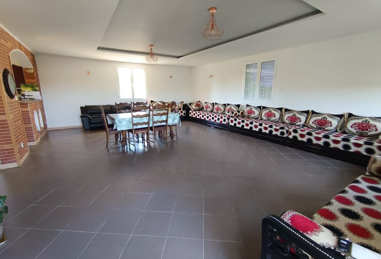 Maison 233 m² avec appartement indépendant - DPE B - Terrain 2000 m² - Feugarolles — photo 1