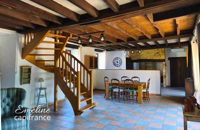 Maison de bourg avec jardinet et studio indépendant — photo 3