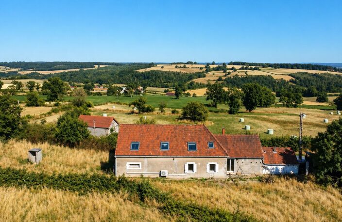 Longère de 178 m², 3 suites parentales, sur 6200 m² de terrain — photo 4