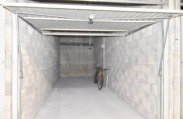 Appartement à vendre 3 pièces - 65 m² - BOX DOUBLE - HYPER CENTRE - TOUT A PIED ! — photo 2