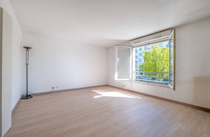 Appartement à vendre 3 pièces - 65 m² - BOX DOUBLE - HYPER CENTRE - TOUT A PIED ! — photo 3
