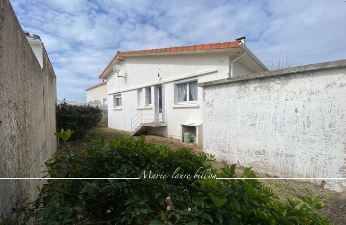 Maison à vendre 4 pièces SAINT JEAN DE MONTS (85), 3 chambres + garage et jardin — photo 3