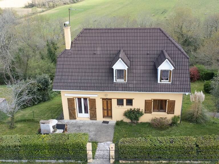 Maison à vendre 5 pièces, 4 chambres, 105m², grand garage, terrain 1200m², à SERRES CASTET (64) — photo 1