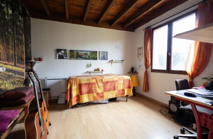 Maison à vendre 5 pièces, 4 chambres, 105m², grand garage, terrain 1200m², à SERRES CASTET (64) — photo 5