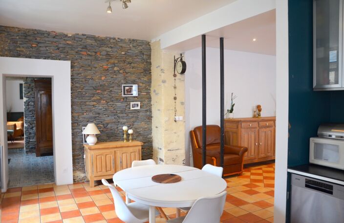 Maison 9 pièces et studio – Candé (49) — photo 4