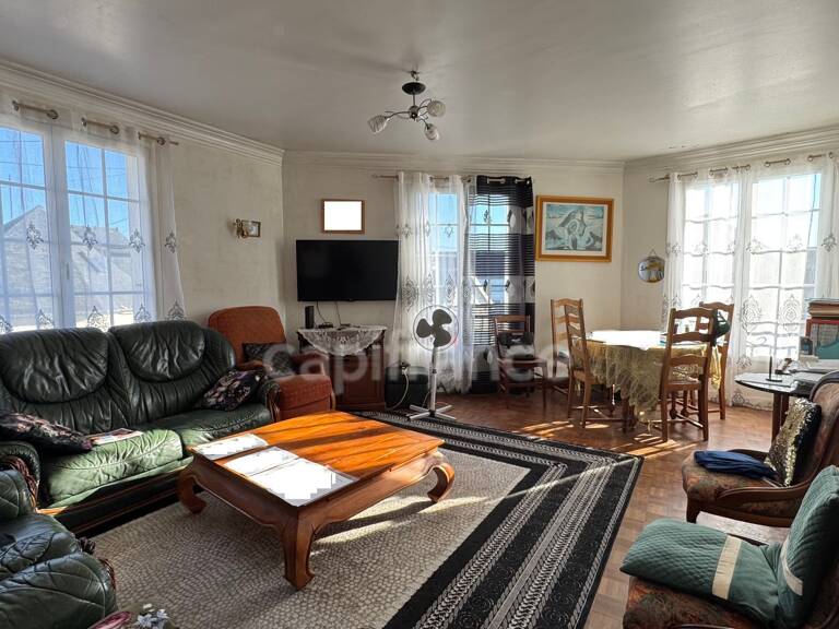 Appartement à vendre 7 pièces CARHAIX PLOUGUER (29) — photo 1