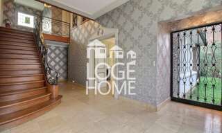 Maison 8 Pièces 258 m² à vendre à La Bassée (59480)