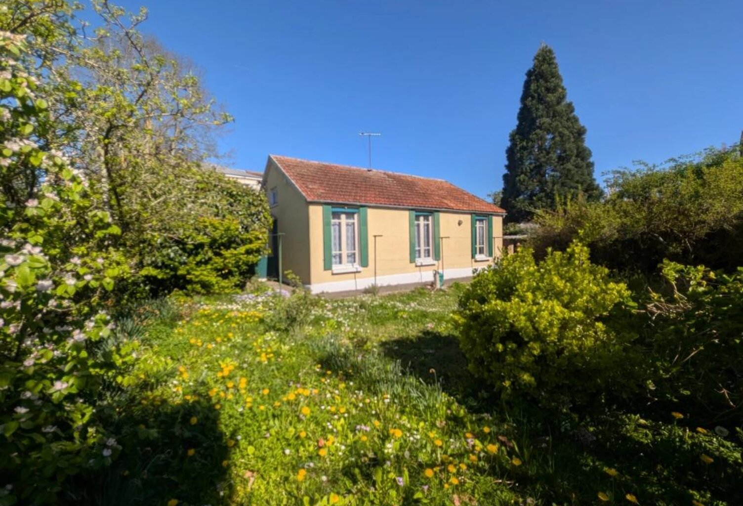 Maison INDIVIDUELLE — photo 1