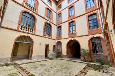 Appartement 4 pièces 165900 €