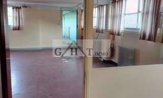 Local industriel  700 m² à vendre à Sainte-Savine (10300)
