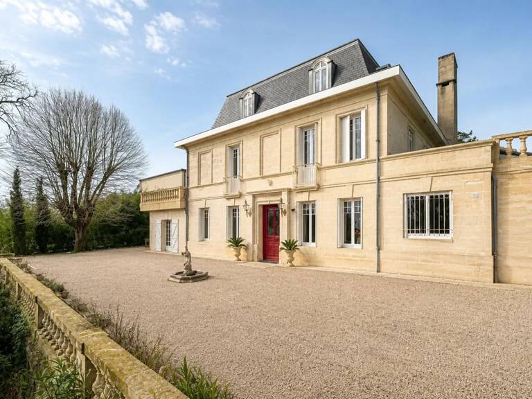 Château Dumunes à vendre à Cenon, espace et élégance — photo 1