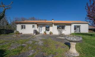 Maison 5 Pièces 138 m² à vendre à Gauriaguet (33240)