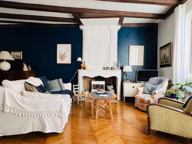 EXCLUSIVITÉ Orpi Appartement À Vendre - Port de Saint-Martin-de-Ré - 2 chambres - Grand séjour — photo du bien