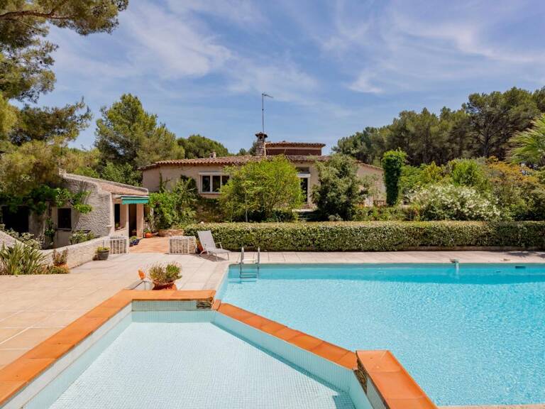 A VENDRE SANARY SUR MER 83110 LIMITE BANDOL VILLA D ARCHITECTE D EXCEPTION ! — photo 1