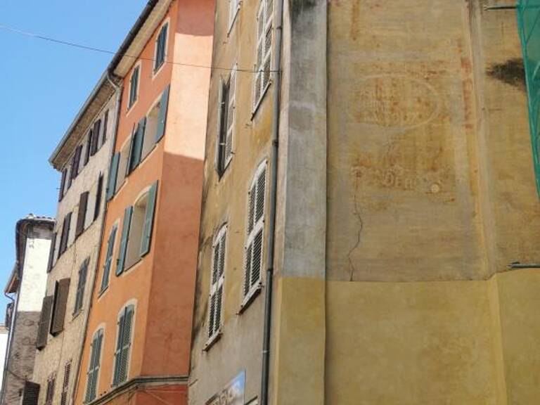 Immeuble de rapport – Forte Rentabilité nette  – Investissement sécurisé et 100 % loué — photo 1