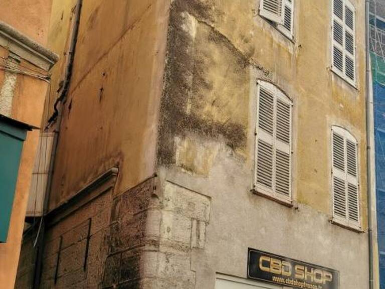 Immeuble de rapport – Forte Rentabilité nette  – Investissement sécurisé et 100 % loué — photo 1