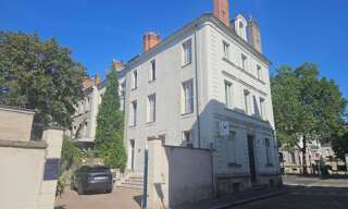 Bureau  360 m² à louer à Tours (37000)
