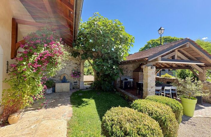CERNEX, superbe corps de ferme de 214 m2 habitables — photo 5