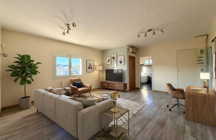 Grand Appartement T5 de 126 m² avec Garage et stationnement – Marguerittes (30320) — photo 2