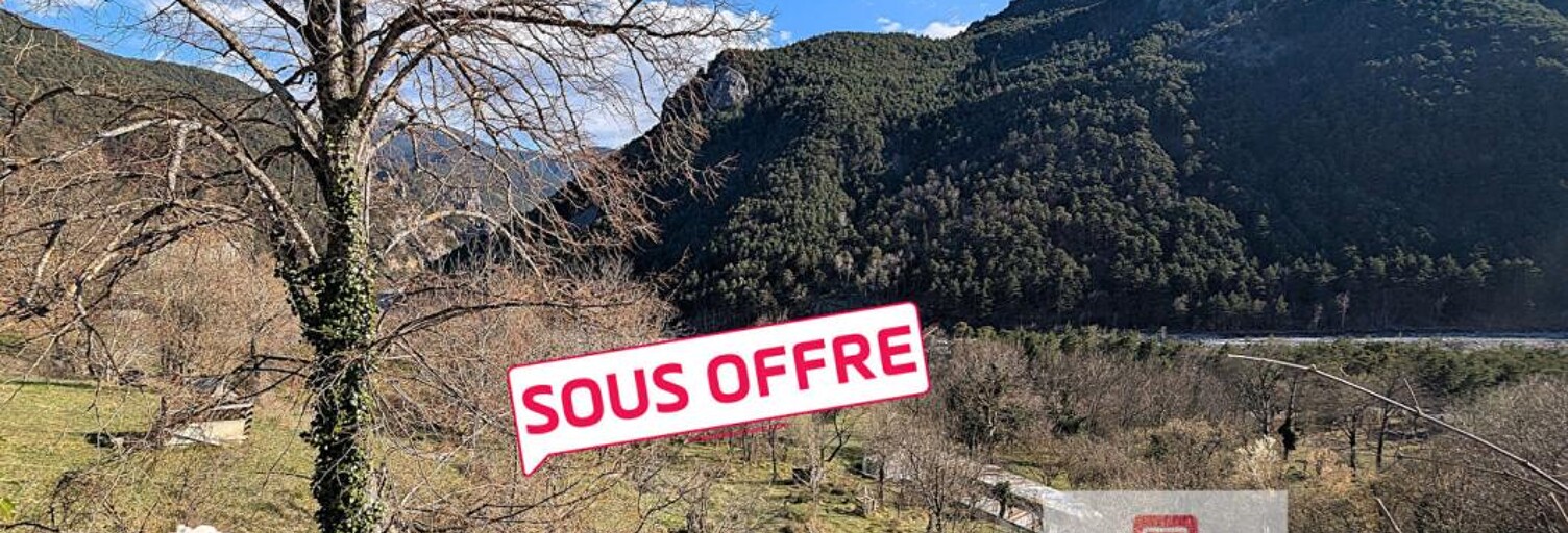 Maison 5 Pièces 111 m² à vendre à Guillaumes (06470)
