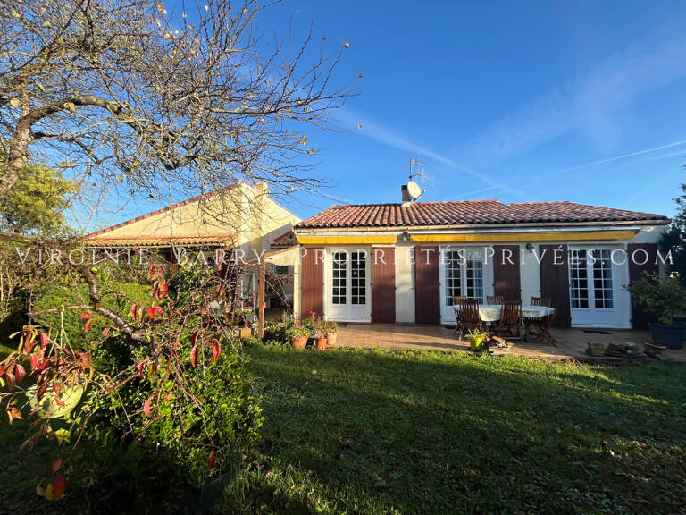 BELLE MAISON T5 DE PLAIN PIED NON MITOYENNE — photo 1