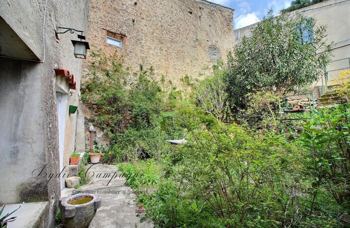 Maison de charme avec jardin et terrasse , Village des Corbières — photo 2