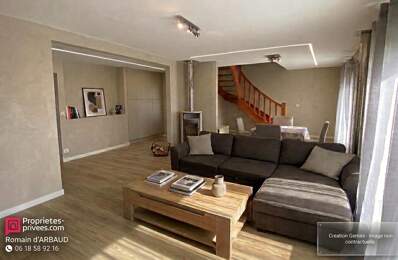 Maison  5 pièce(s) 121 m2 — photo du bien