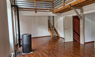 Immeuble  225 m² à vendre à Saint-Just-en-Chevalet (42430)