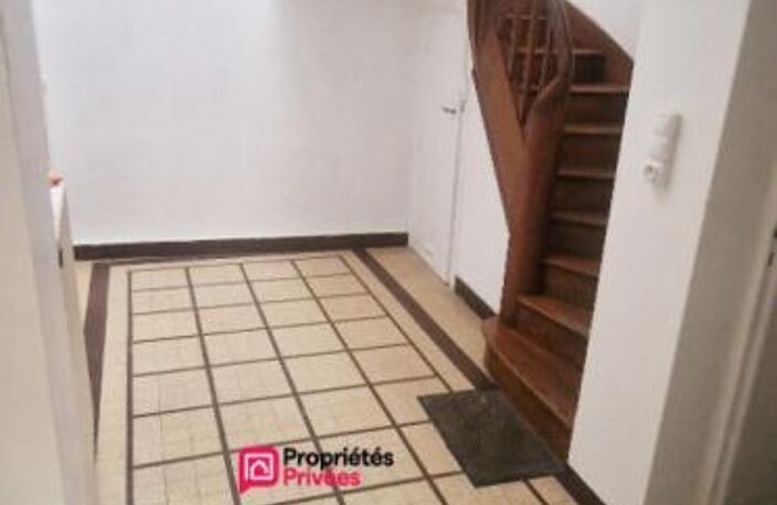 Immeuble de 94 m² avec commerce et logement 3 pièces et 2 chambres — photo 5
