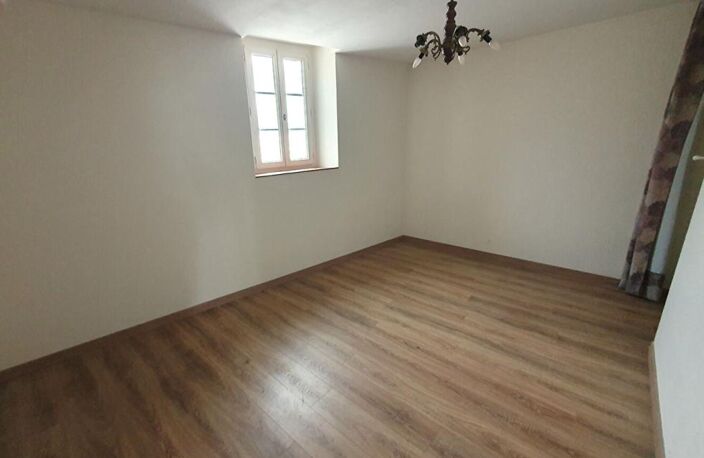 Maison Bourges 6 pièce(s) 128 m2 — photo 2