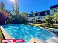 Maison bourgeoise Yvrac 8 pièce(s) 5 chambres jardin piscine sous sol — photo 2