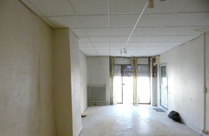 Maison à rénover au coeur de Sarlat avec création de 2 appartements possible — photo 3