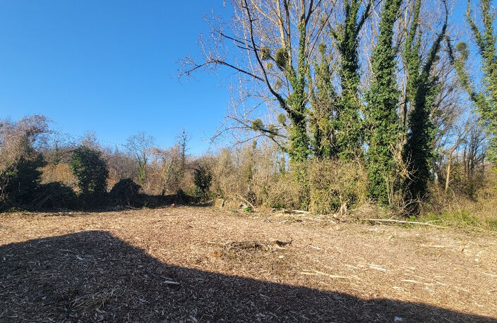 Terrain à bâtir de 1 820 M2 — photo 2